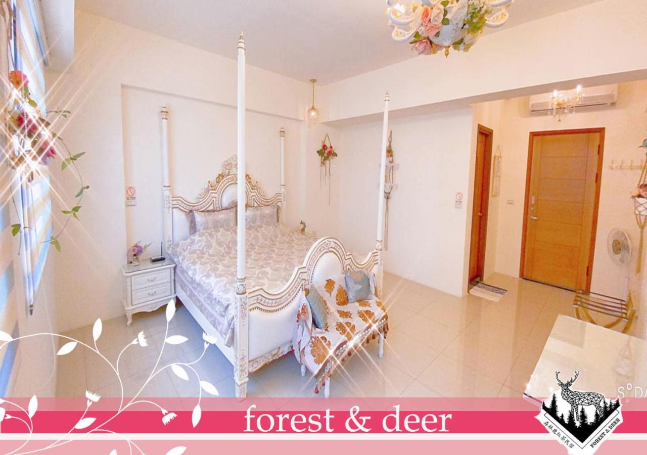 Forest Deer Black Tea Homestay Tainan Esterno foto