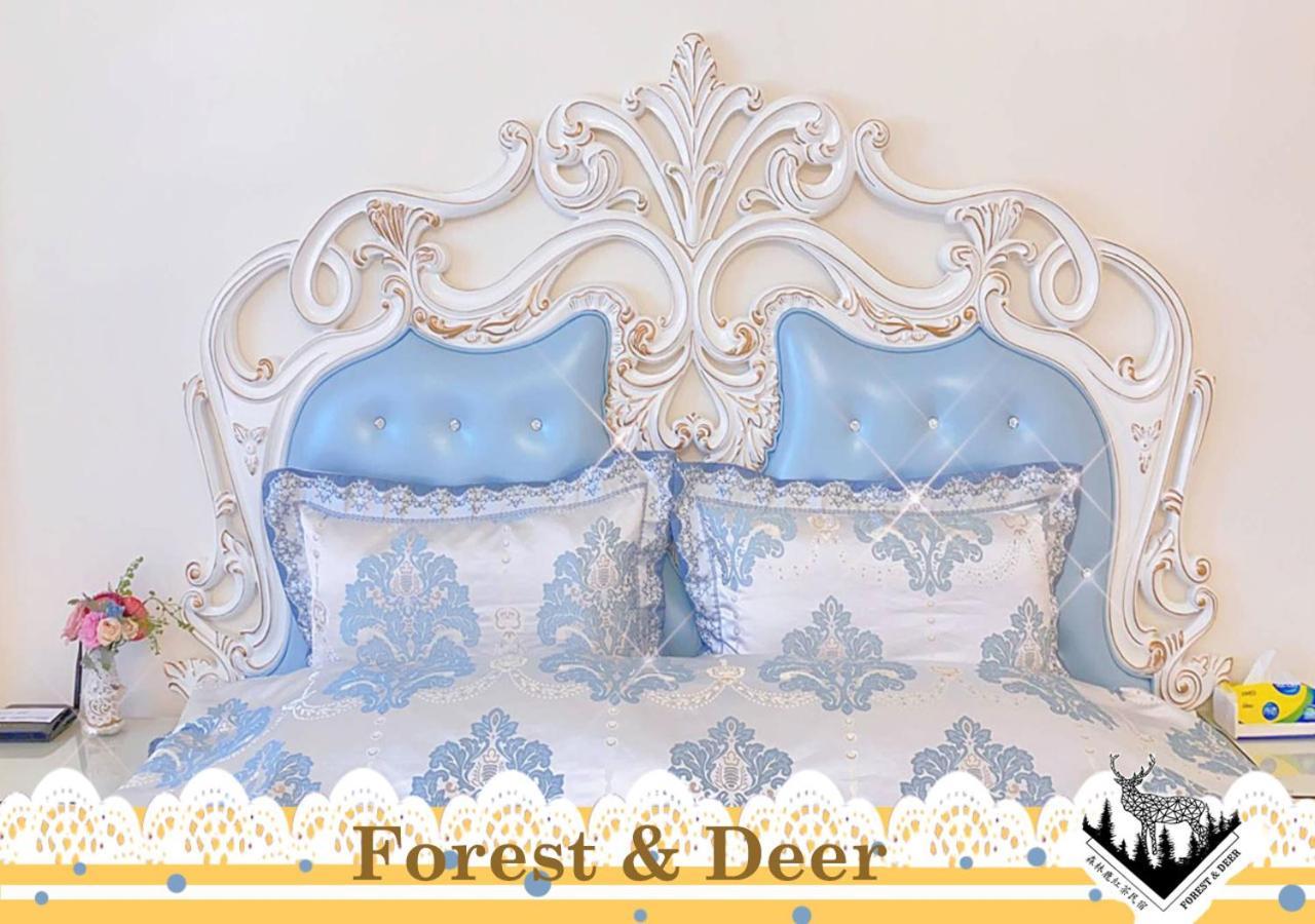 Forest Deer Black Tea Homestay Tainan Esterno foto